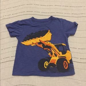 Bundle of 8 tees for boys size 2T